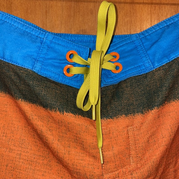 •THE NORTH FACE•MENS STRIPED ORANGE & BROWN BOARD SHORTS SIZE 32(MEDIUM) - Picture 6 of 7